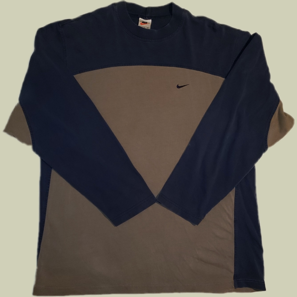 Vintage Nike long sleeve